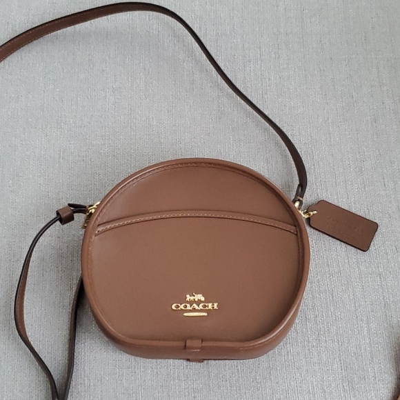 Coach Handbags - Coach canteen crossbody bag